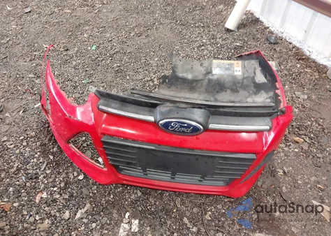 2014 Ford Focus Se z USA, uszkodzony, nr VIN 1FADP3F28EL121510